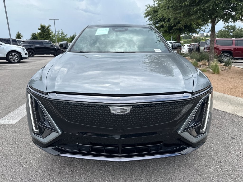 2024 Cadillac LYRIQ Sport