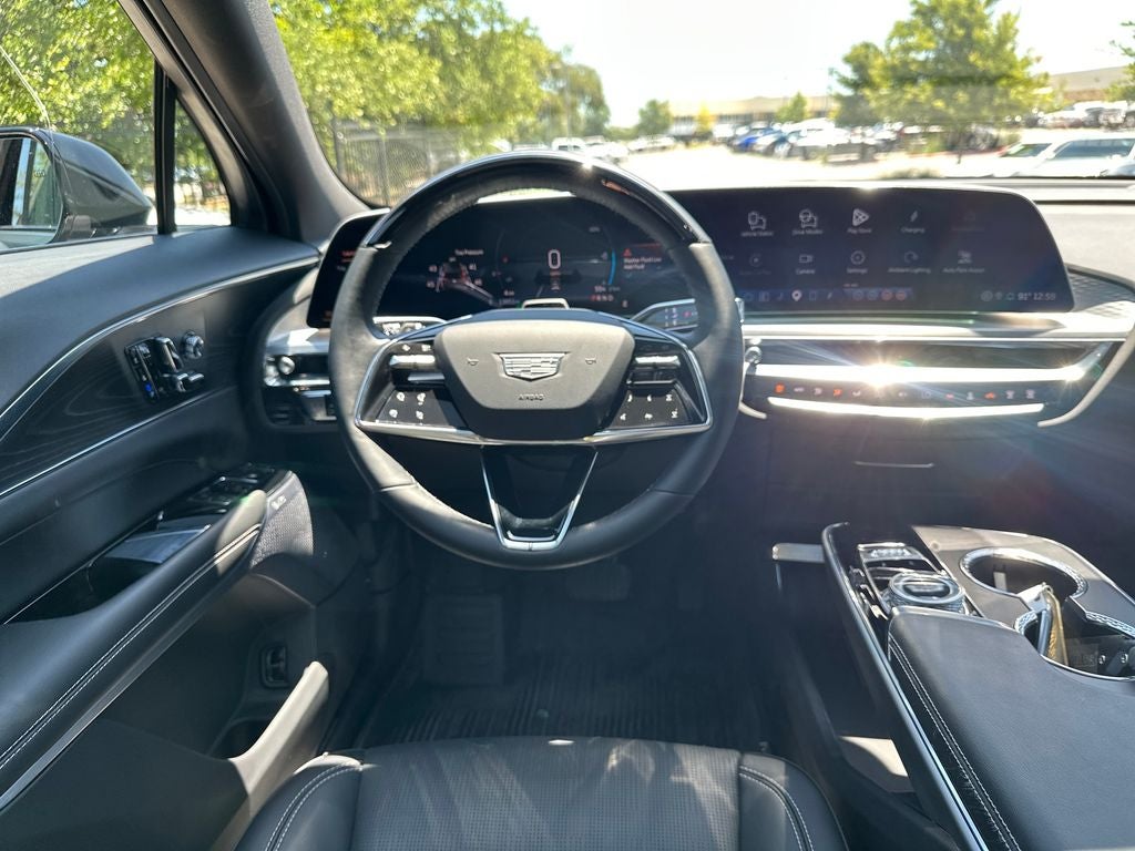2025 Cadillac LYRIQ Luxury