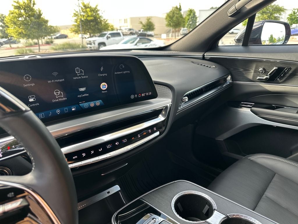 2024 Cadillac LYRIQ Sport