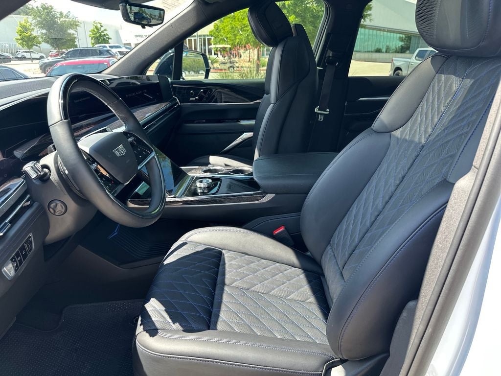 2026 Cadillac ESCALADE IQL Luxury