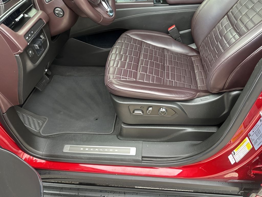 2022 Cadillac Escalade Sport Platinum