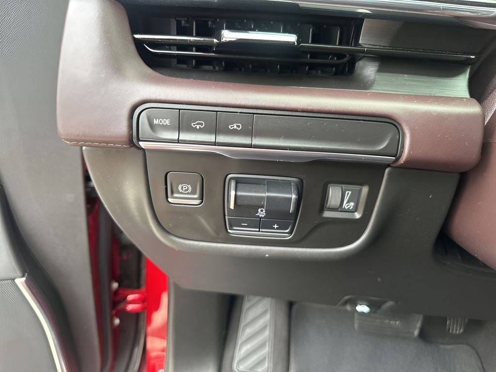 2022 Cadillac Escalade Sport Platinum