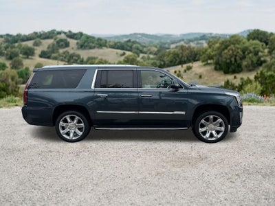 2020 Cadillac Escalade ESV Luxury