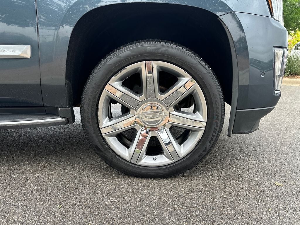 2020 Cadillac Escalade ESV Luxury