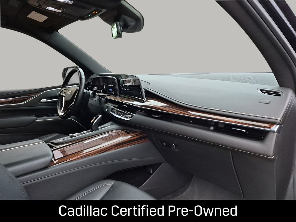 2023 Cadillac Escalade ESV Luxury