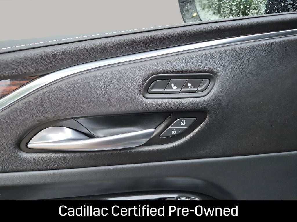 2023 Cadillac Escalade ESV Luxury