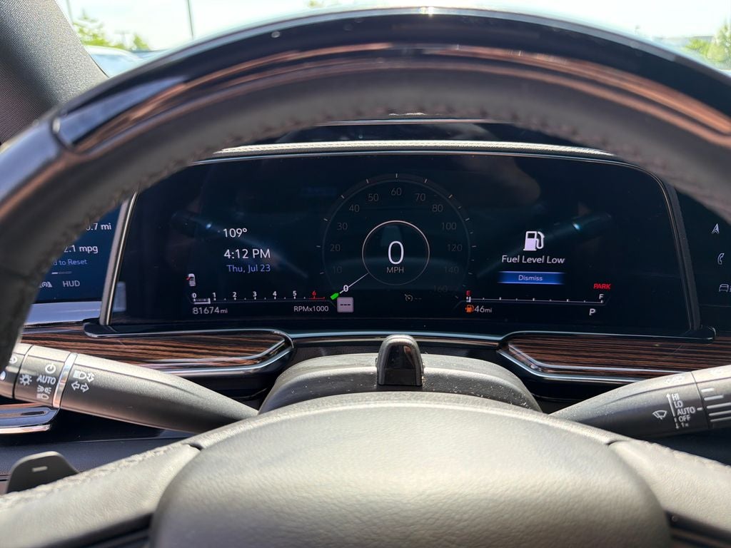 2023 Cadillac Escalade ESV Premium
