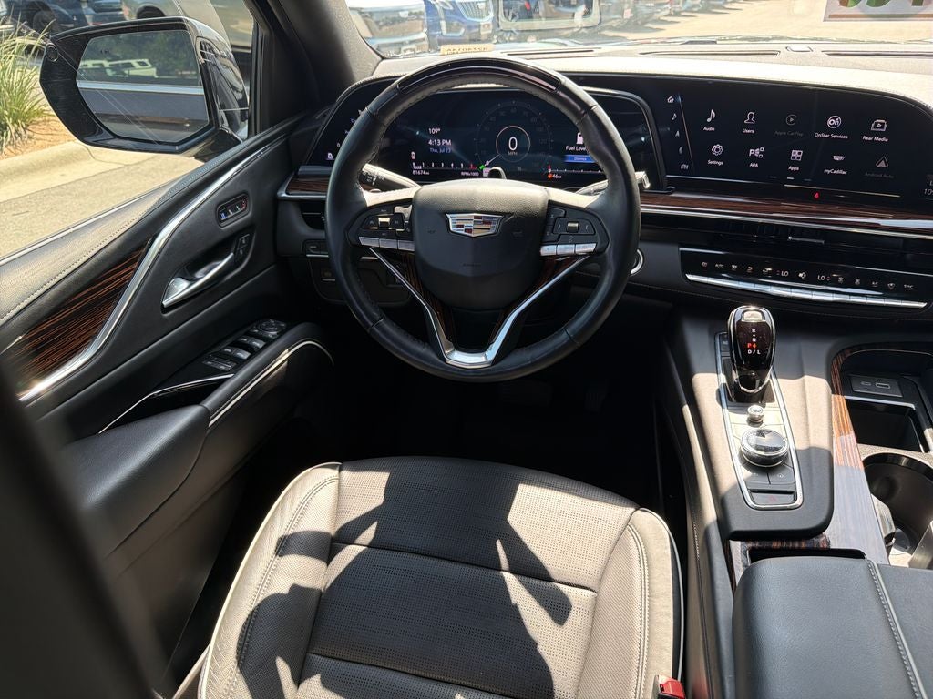 2023 Cadillac Escalade ESV Premium