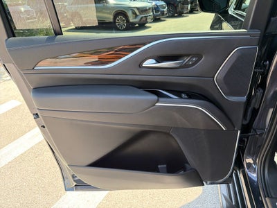 2023 Cadillac Escalade ESV Premium