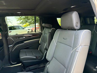 2023 Cadillac Escalade ESV Premium