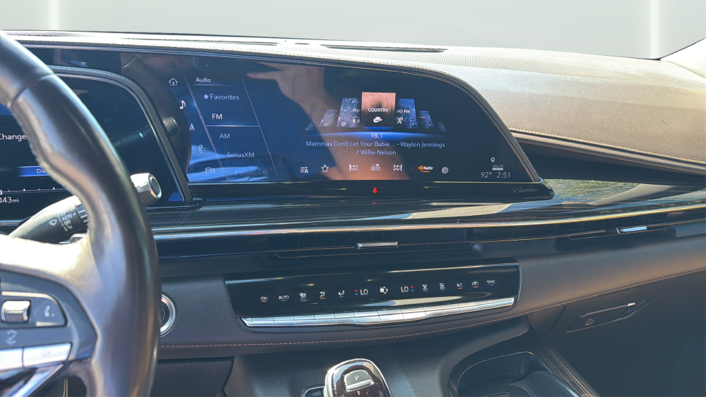 2023 Cadillac Escalade ESV Premium