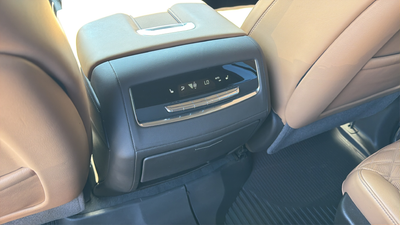 2023 Cadillac Escalade ESV Premium