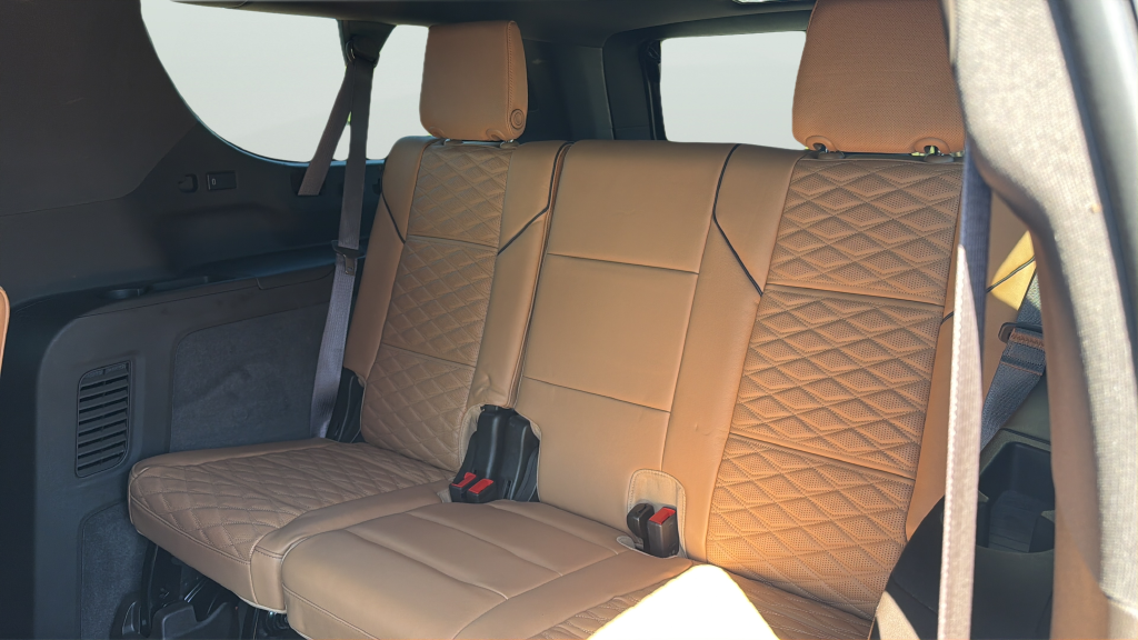 2023 Cadillac Escalade ESV Premium