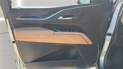 2023 Cadillac Escalade ESV Premium