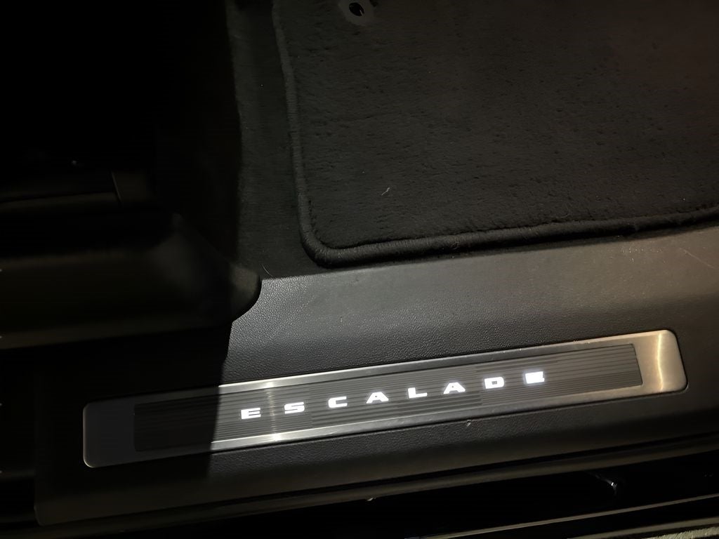 2023 Cadillac Escalade ESV Premium Luxury Platinum