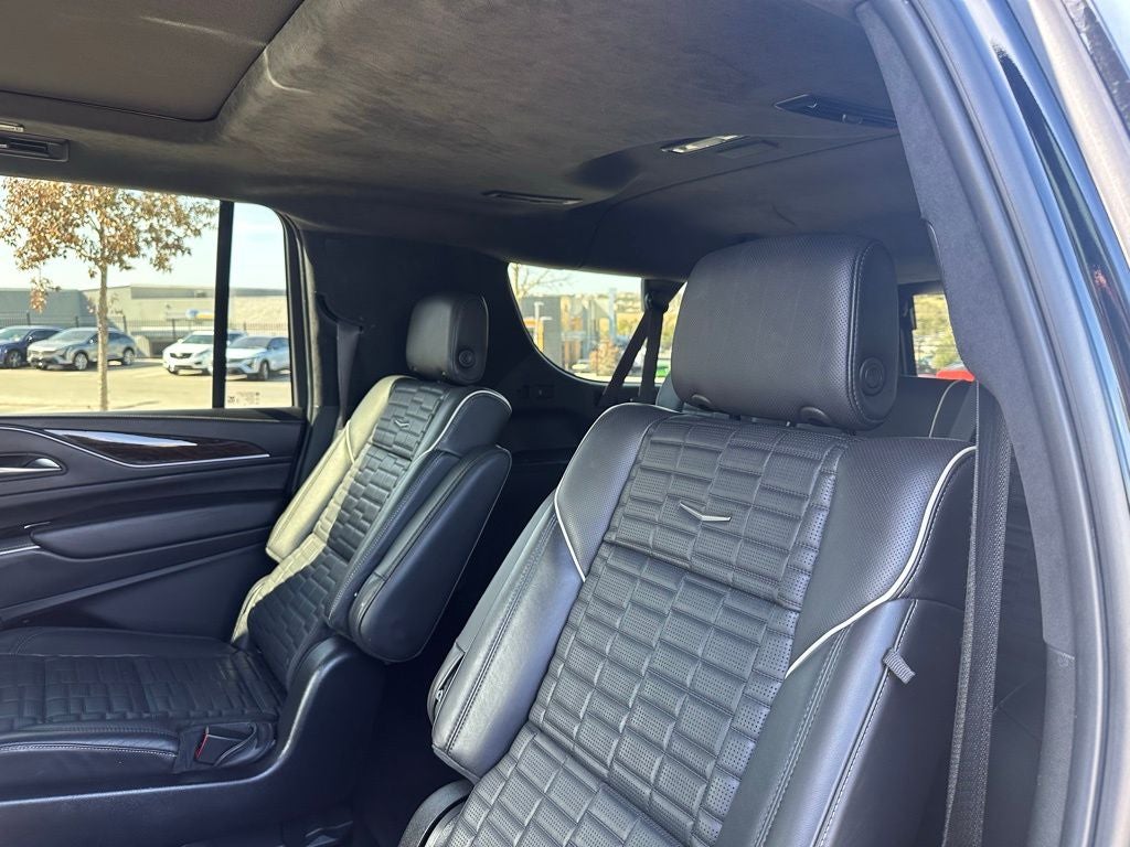 2023 Cadillac Escalade ESV Premium Luxury Platinum