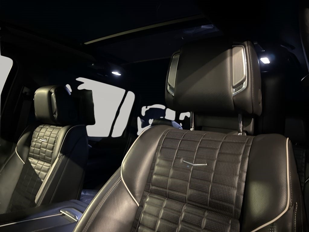 2023 Cadillac Escalade ESV Premium Luxury Platinum