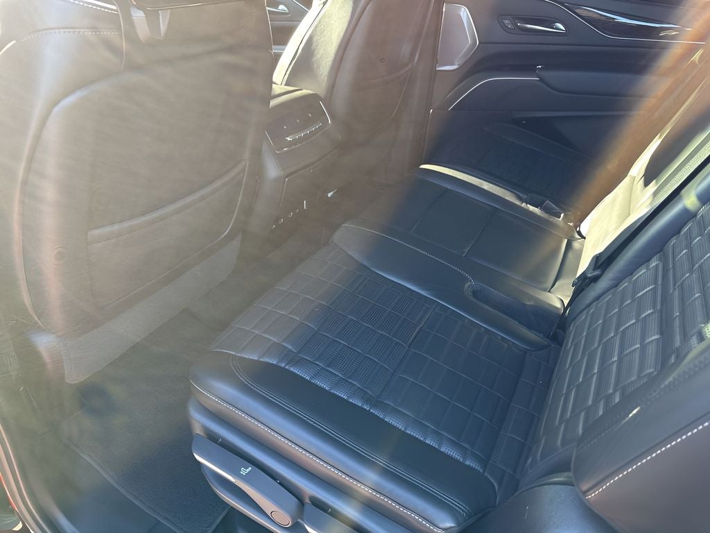 2022 Cadillac Escalade ESV Sport Platinum