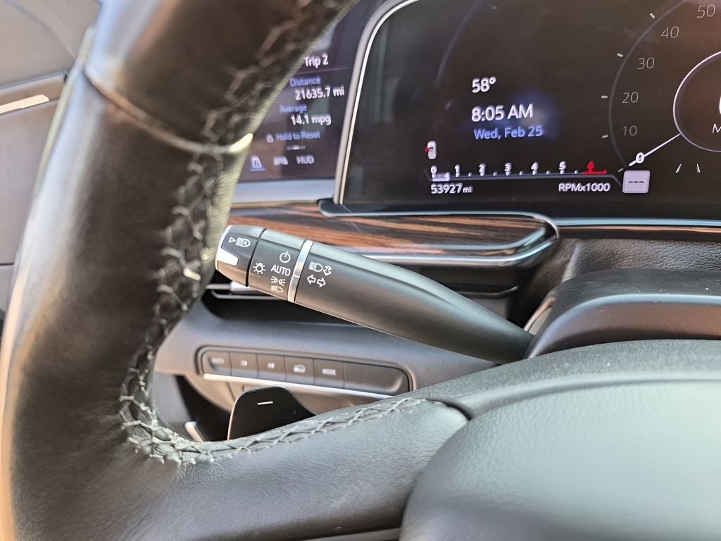 2023 Cadillac Escalade Premium Luxury