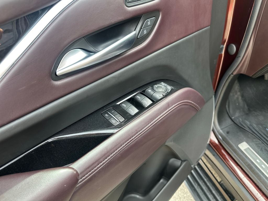 2022 Cadillac Escalade Sport Platinum