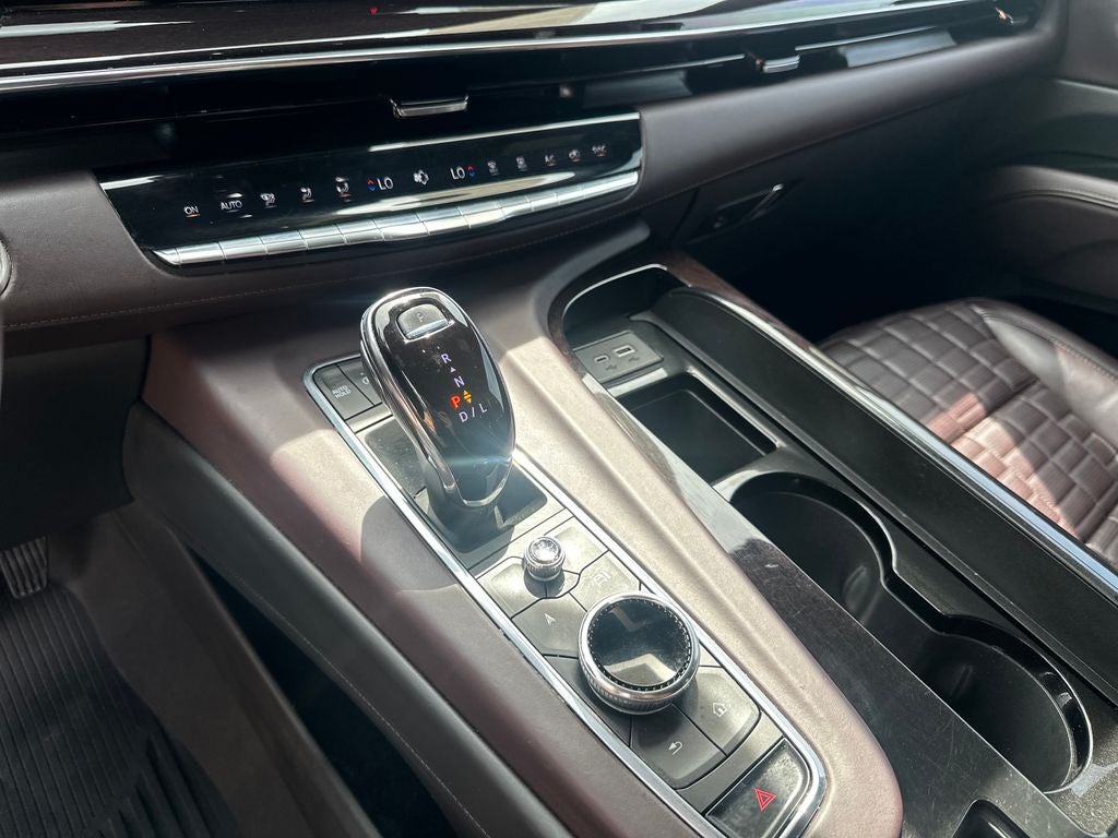 2022 Cadillac Escalade Sport Platinum