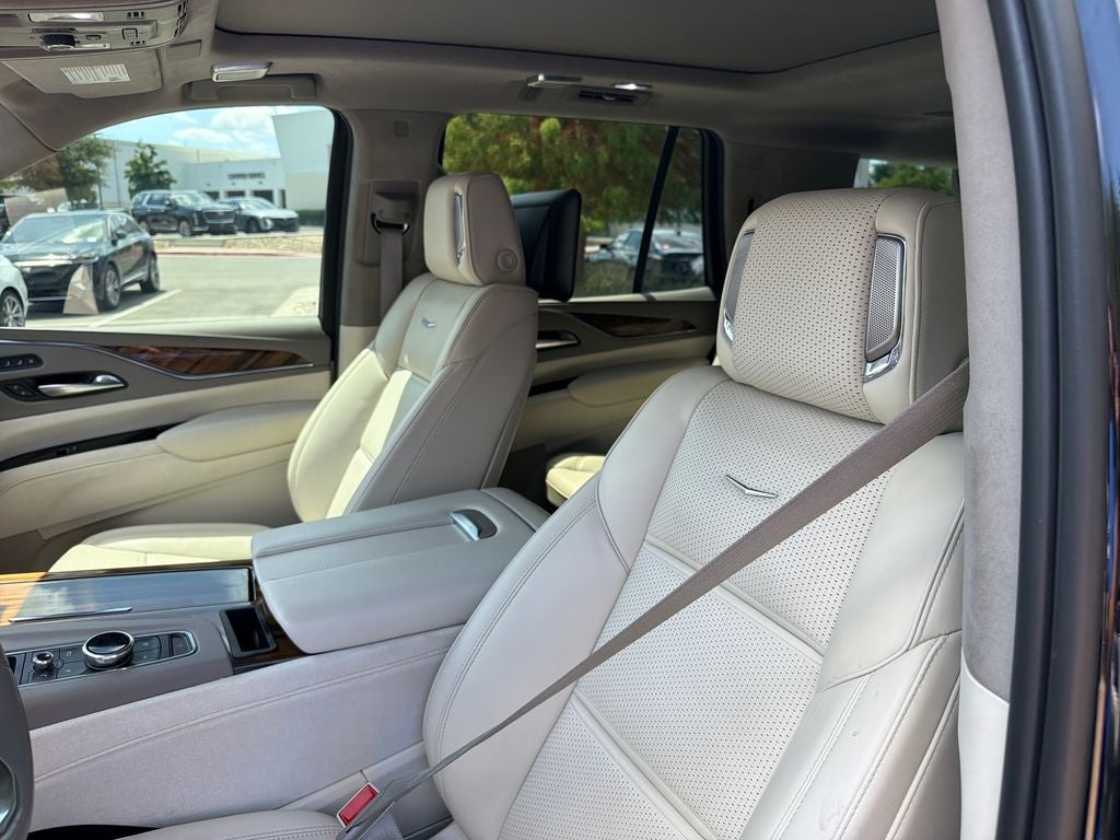 2024 Cadillac Escalade Sport Platinum
