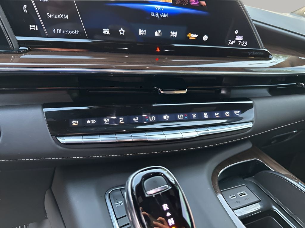 2024 Cadillac Escalade Sport Platinum