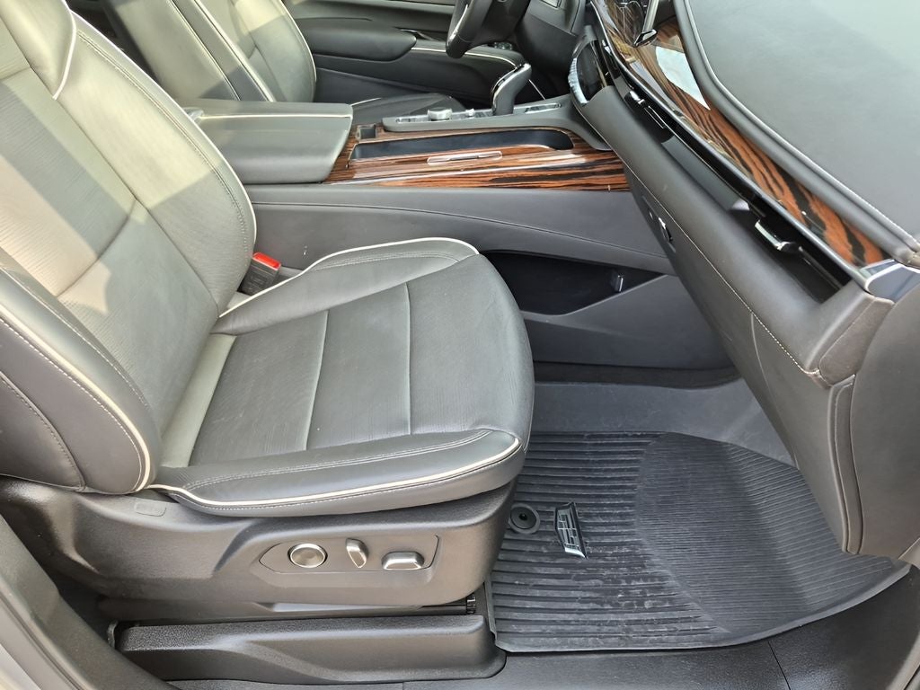 2024 Cadillac Escalade ESV Premium