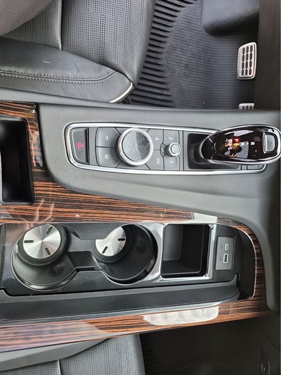 2024 Cadillac Escalade ESV Premium