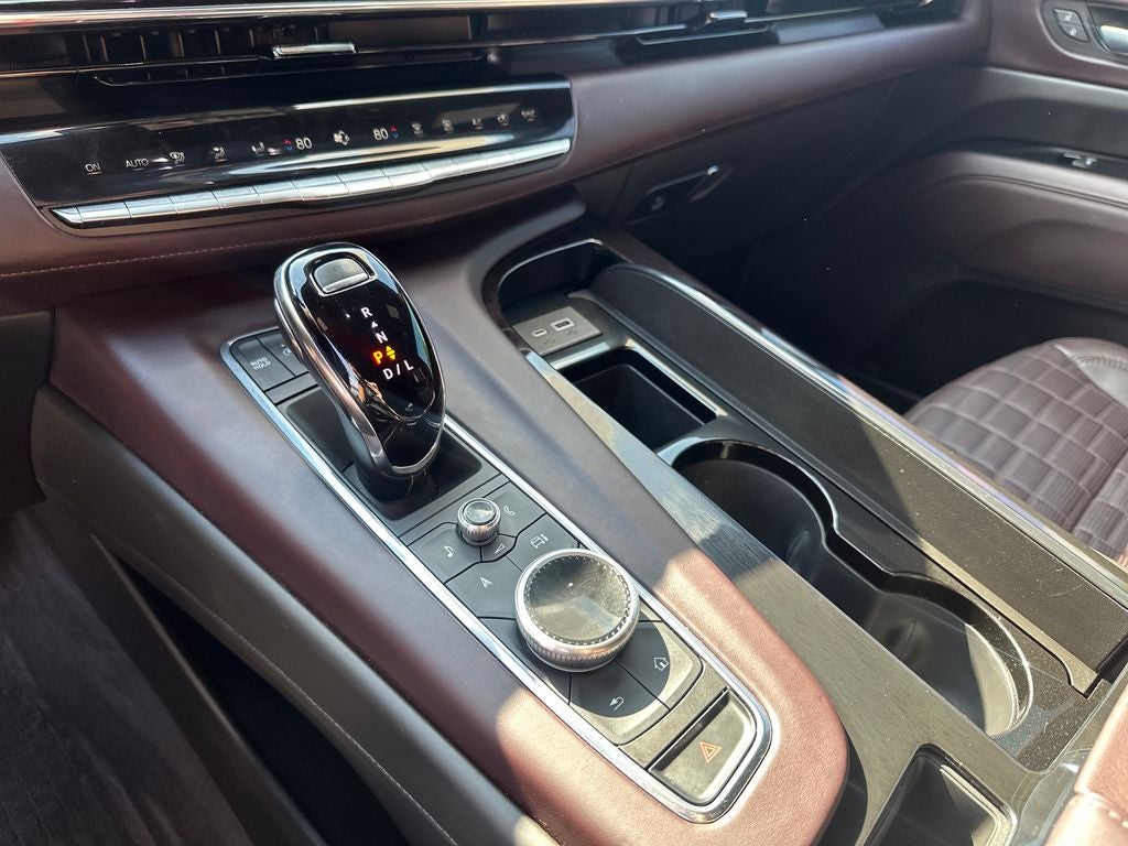 2023 Cadillac Escalade ESV Premium Luxury Platinum