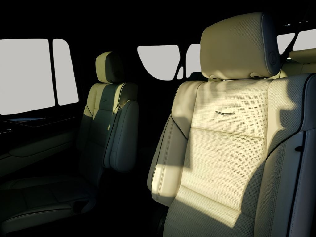 2023 Cadillac Escalade ESV Sport