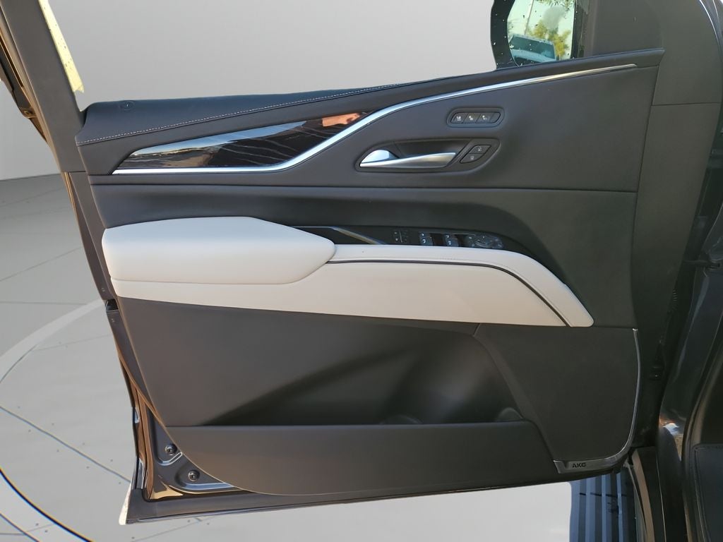 2023 Cadillac Escalade ESV Sport