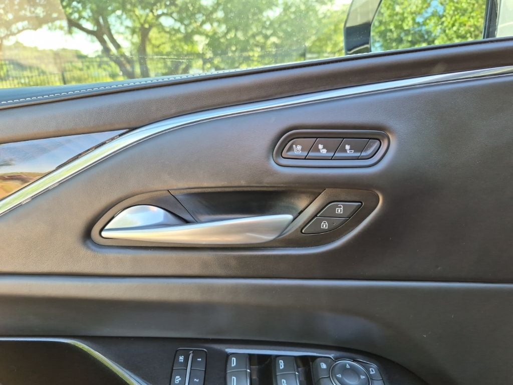 2023 Cadillac Escalade ESV Sport Platinum