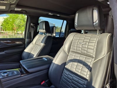 2023 Cadillac Escalade ESV Sport Platinum
