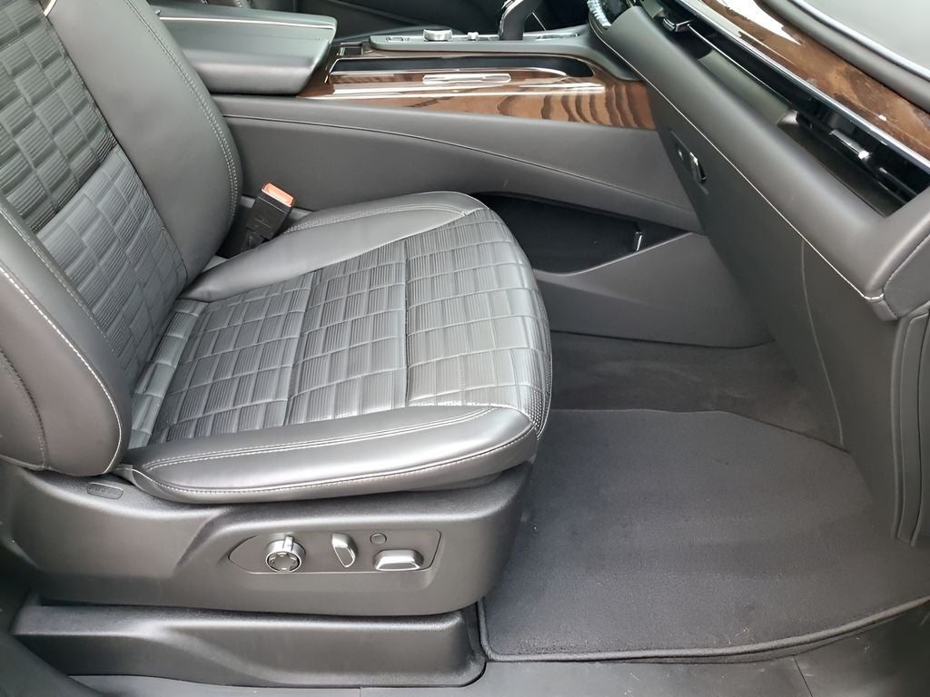 2022 Cadillac Escalade ESV Sport Platinum