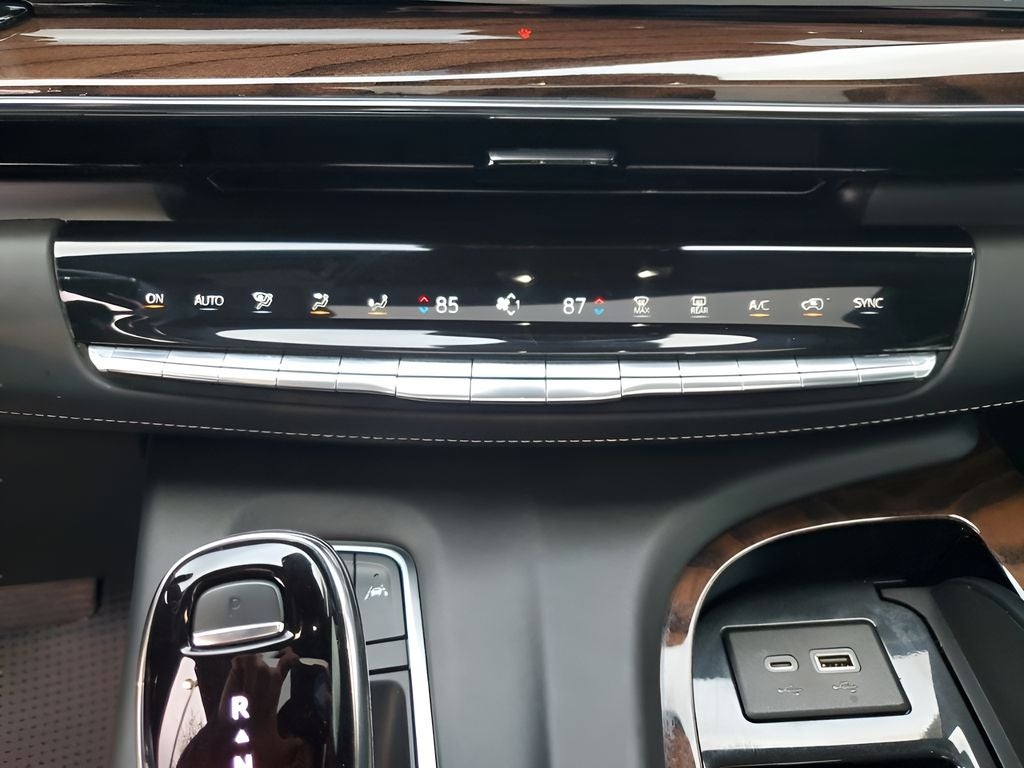 2022 Cadillac Escalade ESV Sport Platinum