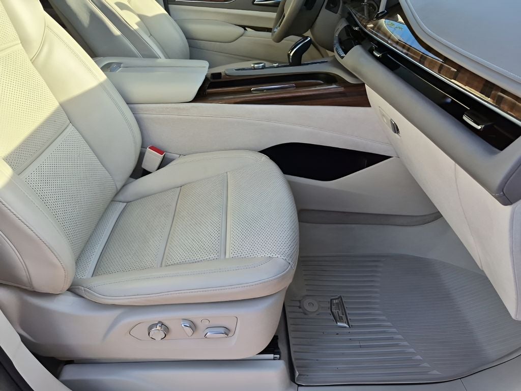 2023 Cadillac Escalade ESV Sport Platinum