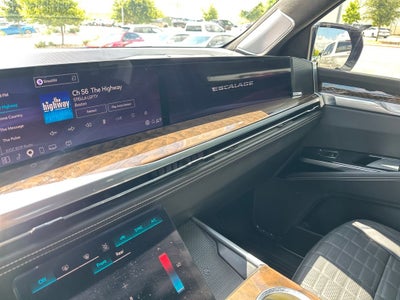 2025 Cadillac Escalade Sport Platinum