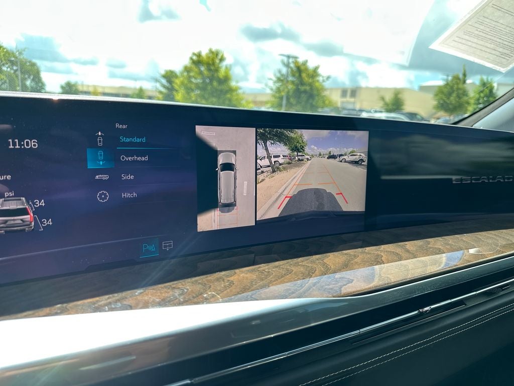 2025 Cadillac Escalade Sport Platinum