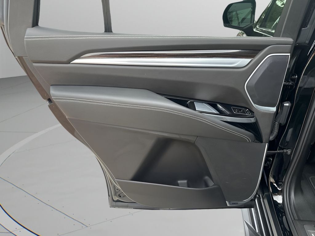 2025 Cadillac Escalade Premium Luxury