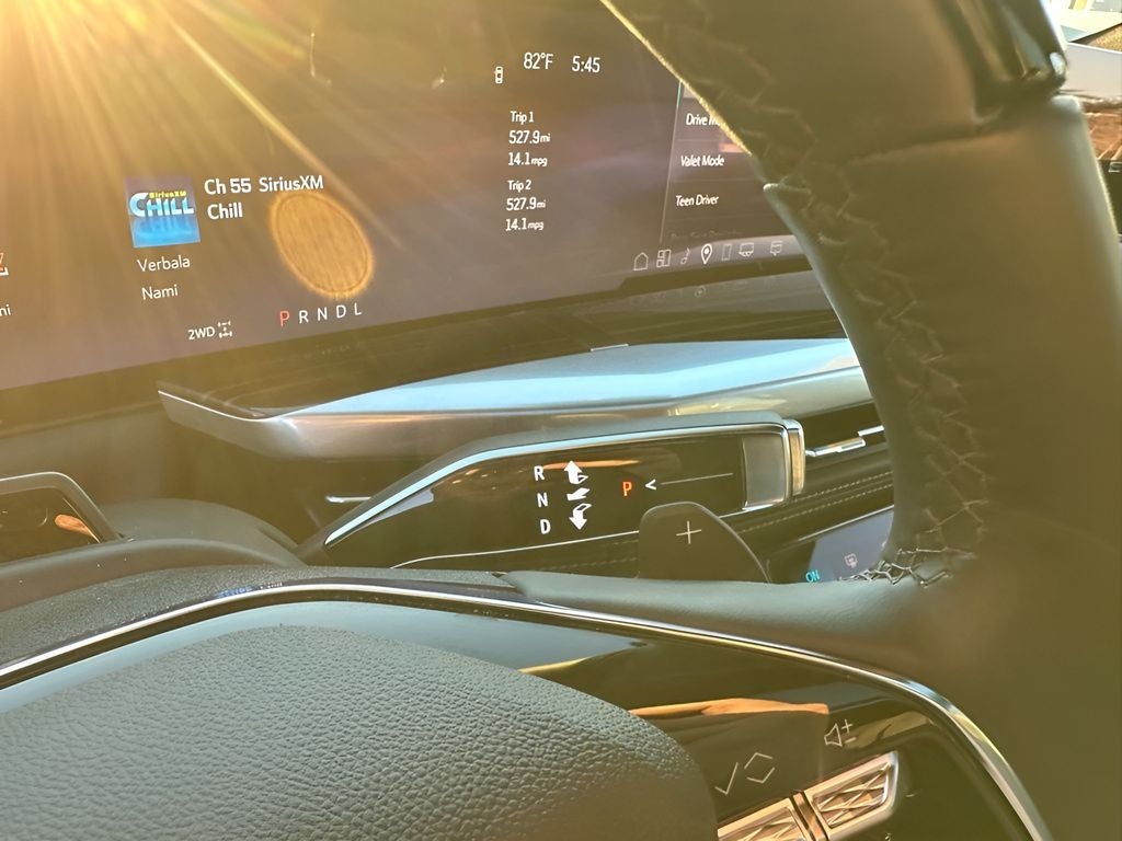 2025 Cadillac Escalade Premium Luxury