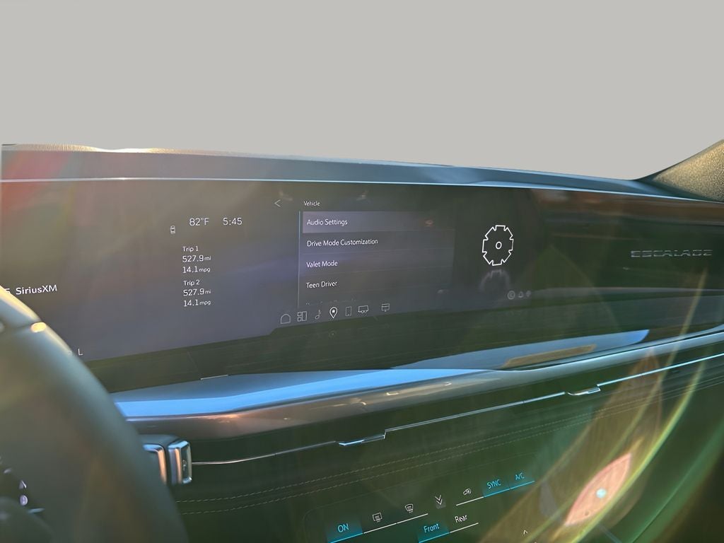 2025 Cadillac Escalade Premium Luxury