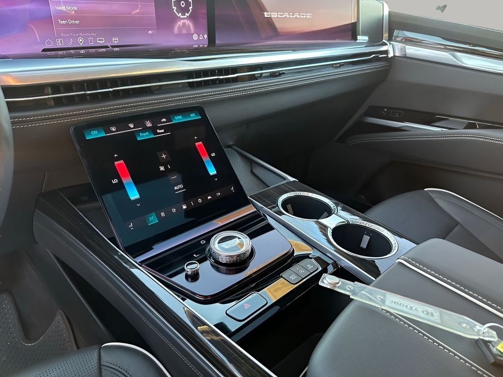 2025 Cadillac Escalade Premium Luxury