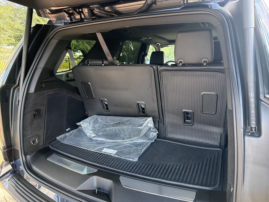 2025 Cadillac Escalade Sport