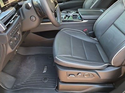 2025 Cadillac Escalade Sport
