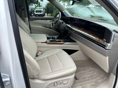 2025 Cadillac Escalade Sport Platinum