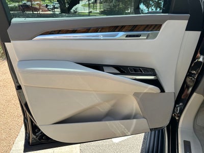 2025 Cadillac Escalade Sport Platinum