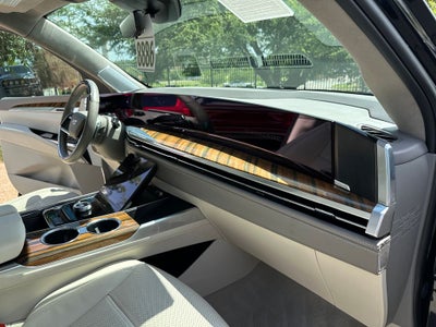 2025 Cadillac Escalade Sport Platinum