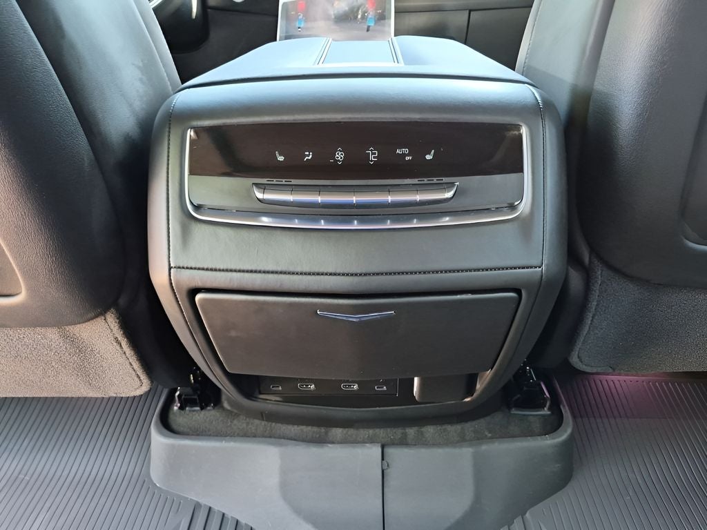 2026 Cadillac Escalade ESV Platinum Edition