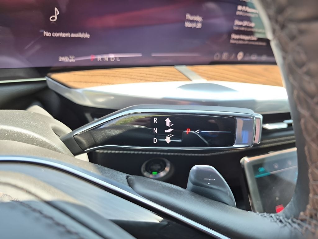 2026 Cadillac Escalade ESV Platinum Edition